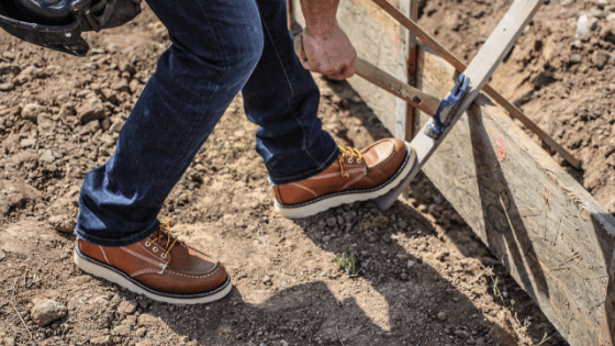 How to Choose Laces for Work Boots – EVER BOOTS CORPORATION