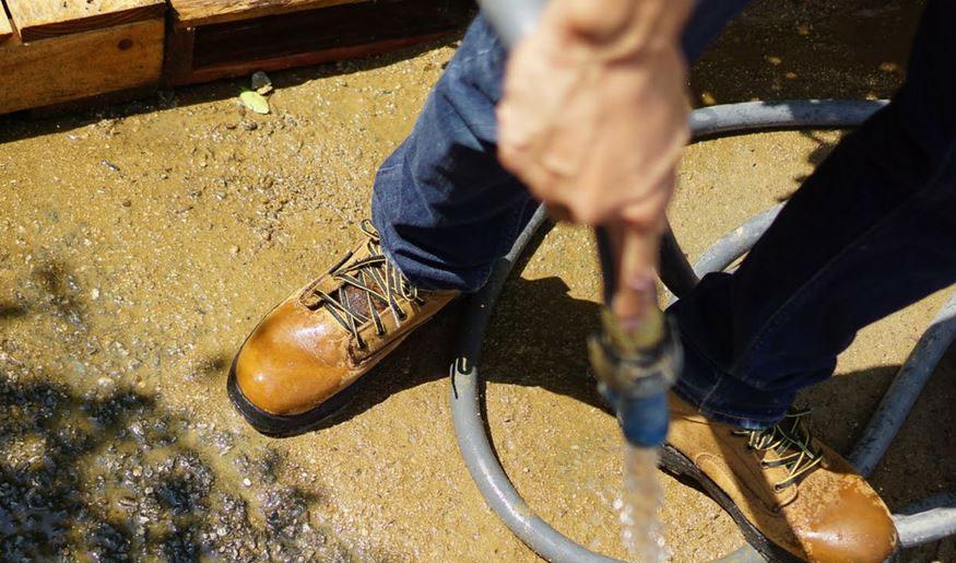 DIY Boot Waterproofing at Home 2019